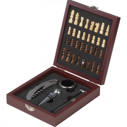Wine set with chess