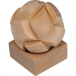 Wooden puzzle game
