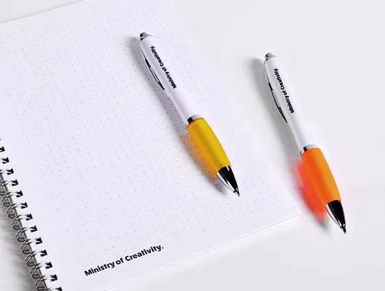 Plastic ballpoint pen with white barrel online printing 1
