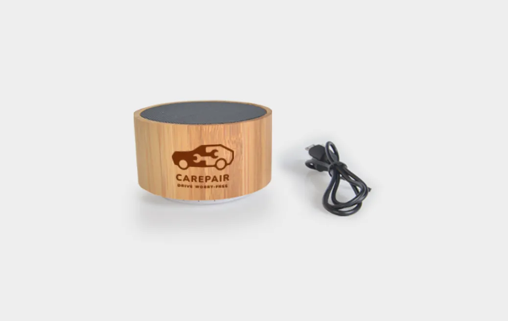 Bluetooth bamboo speaker
